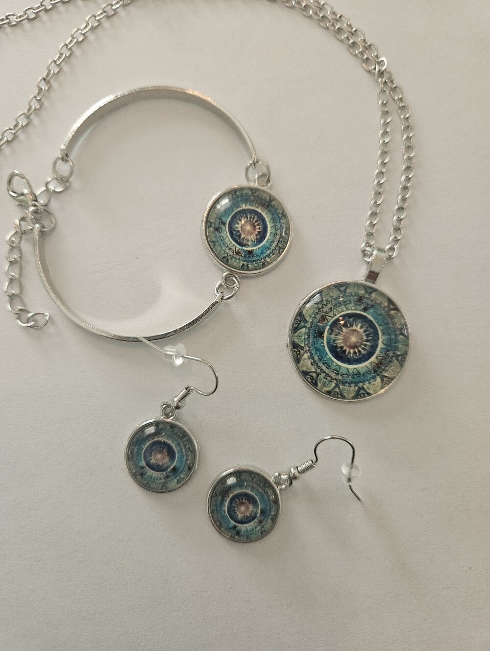 NWT Silver Blue Sunburst Set Necklace Bracelet Earrings Artisan Bohemian - Picture 2 of 7